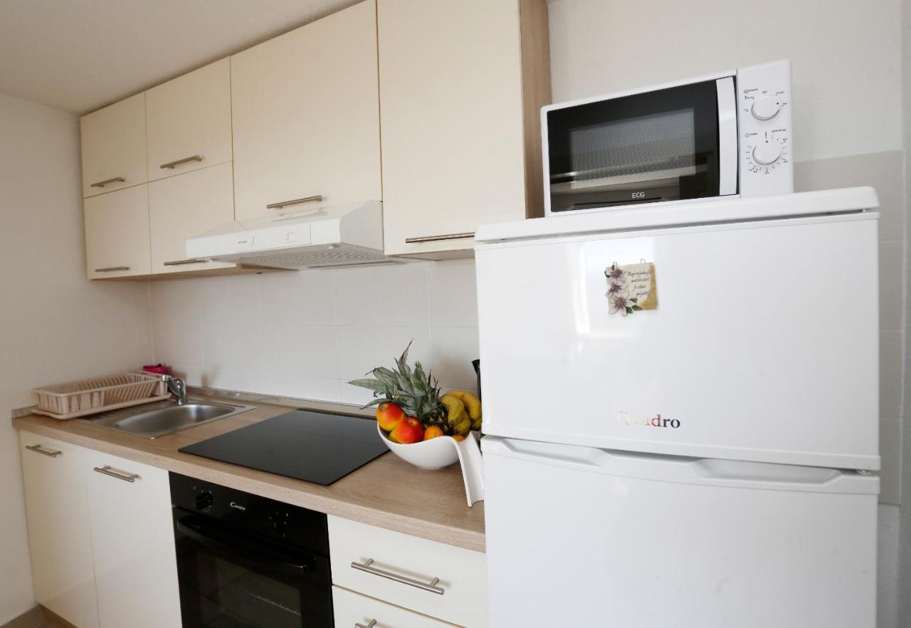 Holiday Home Miklica Klis Esterno foto