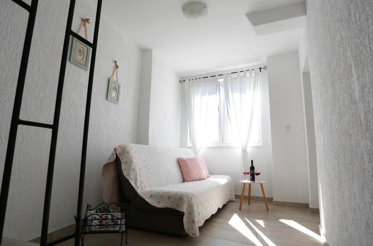Holiday Home Miklica Klis Esterno foto