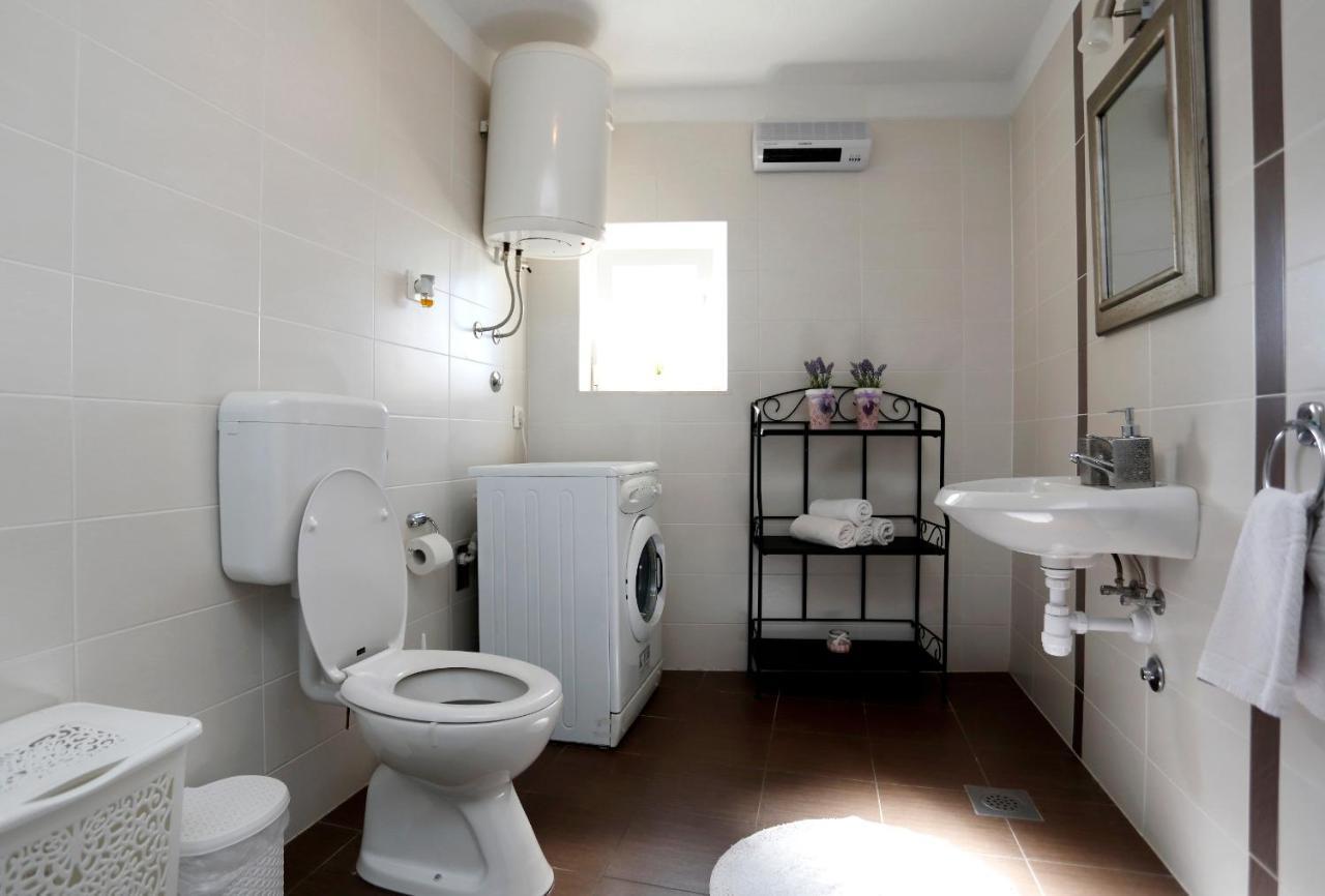 Holiday Home Miklica Klis Esterno foto