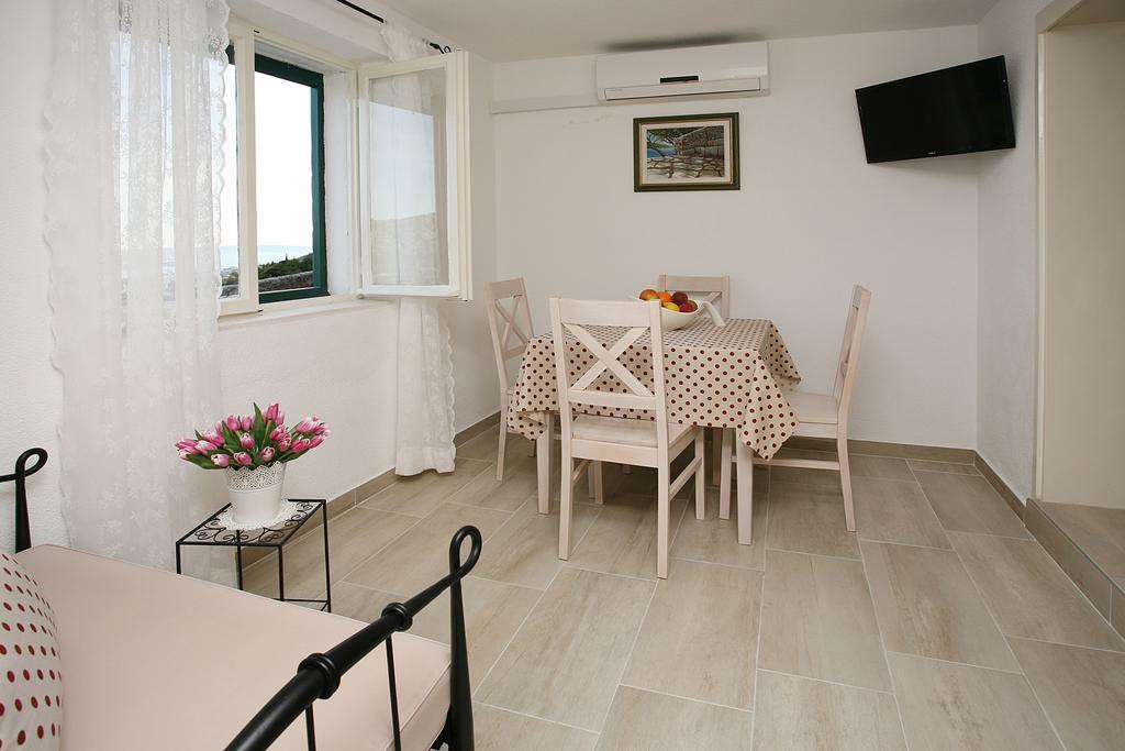 Holiday Home Miklica Klis Esterno foto